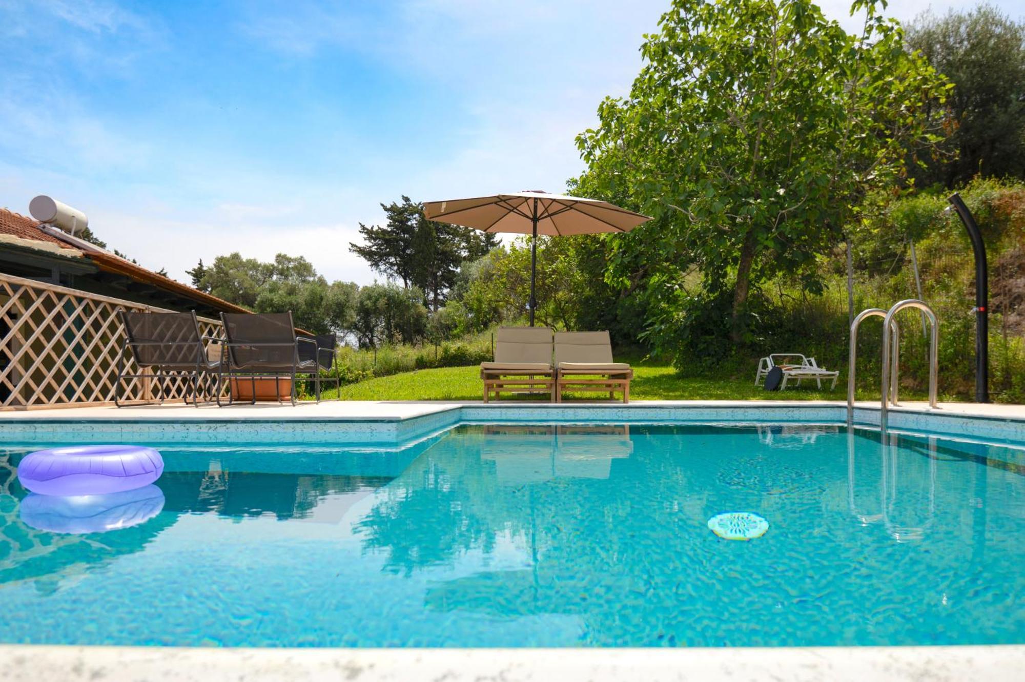 Villa Serenita Agios Georgios  Luaran gambar